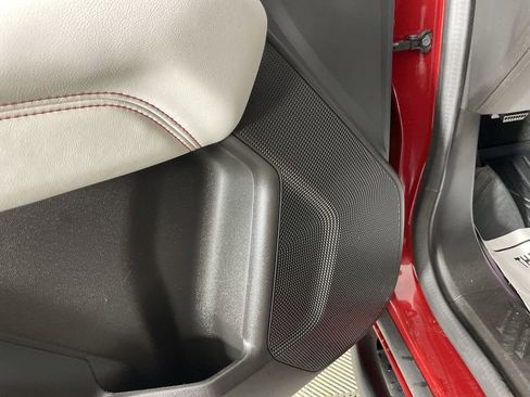 Used 2023 GMC Canyon AT4X image 23