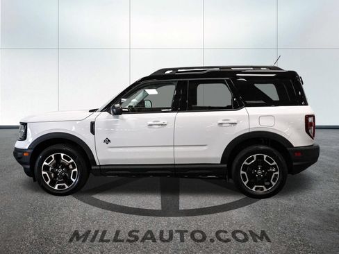 Certified 2024 Ford Bronco Sport Outer Banks w/ Tech Package AWD/4WD image 3