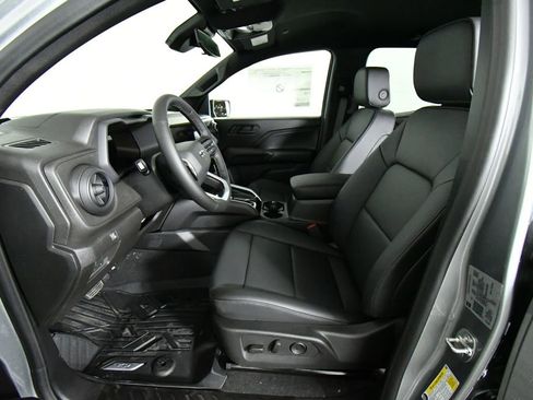 New 2026 Chevrolet Colorado Trail Boss AWD/4WD image 5