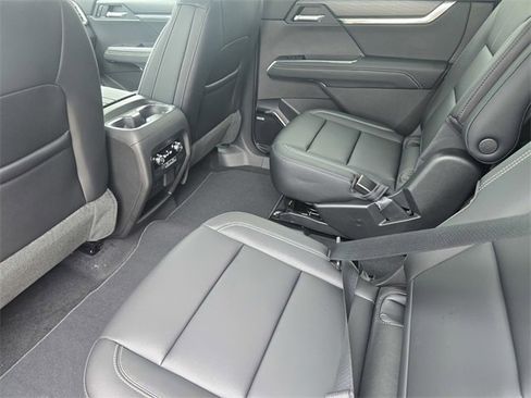 New 2026 GMC Acadia Elevation w/ Elevation Premium Package image 11