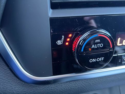 New 2026 Nissan Rogue SV image 28