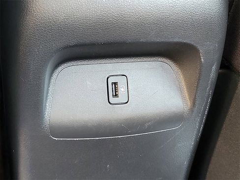 Used 2021 Nissan Sentra SV image 17