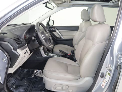 Used 2015 Subaru Forester 2.5i Limited AWD/4WD image 11