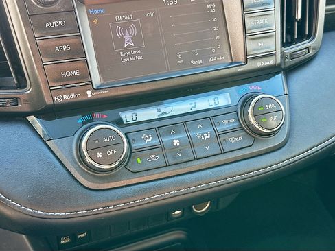 Used 2016 Toyota RAV4 XLE image 22