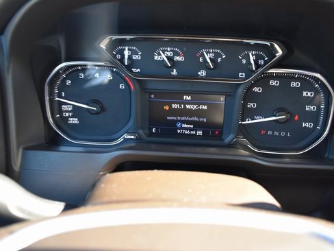 Used 2019 GMC Sierra 1500 SLT w/ SLT Premium Package image 18