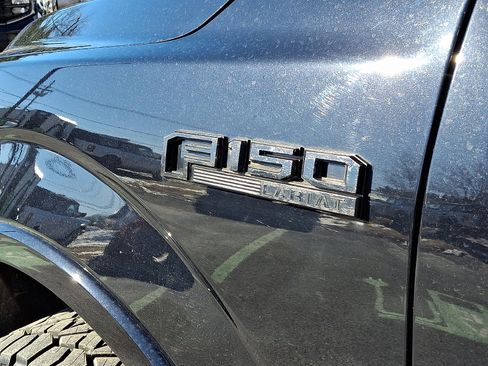 Certified 2019 Ford F150 Lariat image 30