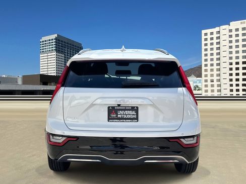 Used 2025 Kia Niro Wave image 4