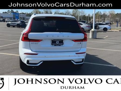 New 2026 Volvo XC60 B5 Plus w/ Protection Package Premier AWD/4WD image 7