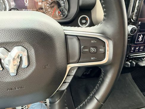 Used 2021 RAM 1500 Laramie AWD/4WD image 16