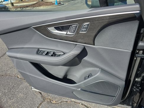 New 2026 Audi Q7 Premium Plus image 26