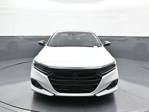 Certified 2022 Honda Accord Sport image 2
