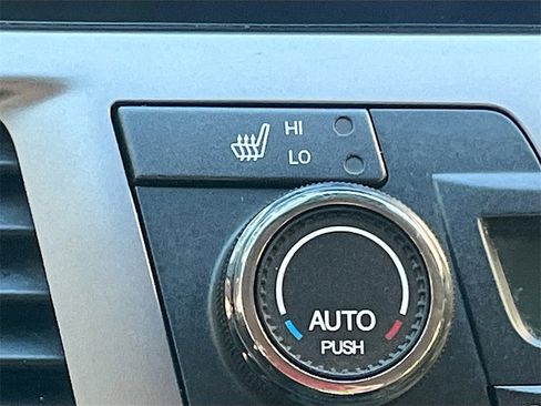Used 2016 Honda Odyssey EX-L image 19