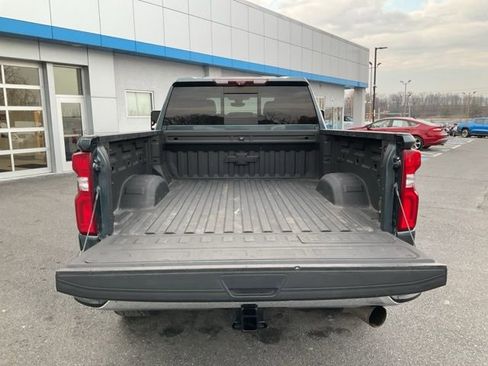 Used 2020 Chevrolet Silverado 2500 LTZ w/ LTZ Premium Package image 19