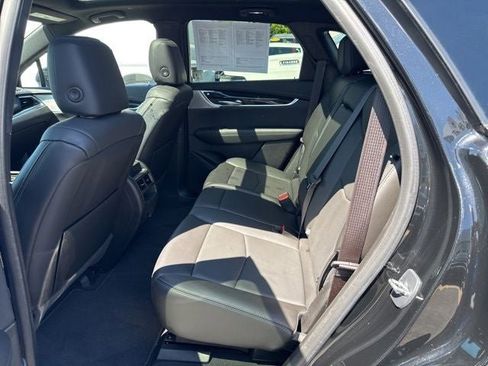 Certified 2023 Cadillac XT5 Premium Luxury AWD/4WD image 18