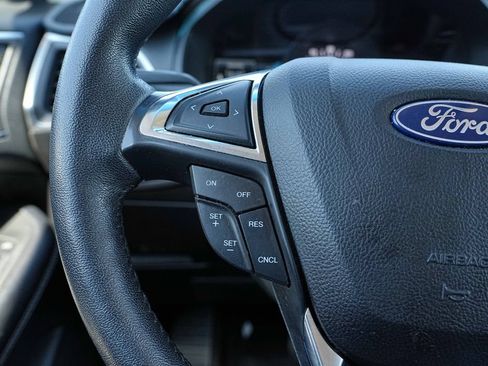 Used 2022 Ford Edge Titanium AWD/4WD image 33