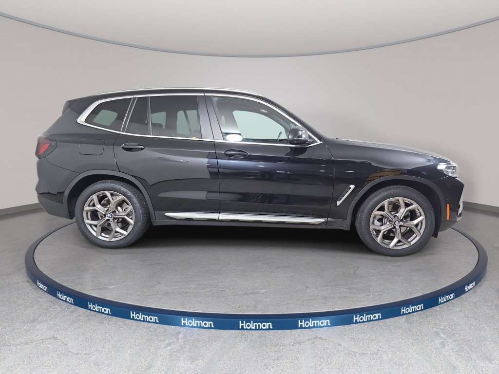 Certified 2023 BMW X3 xDrive30i w/ Premium Package w/ZPA AWD/4WD image 4
