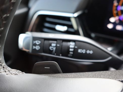 Used 2025 Chevrolet Tahoe Premier image 23