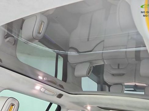 Used 2024 Rivian R1S Adventure AWD/4WD image 57