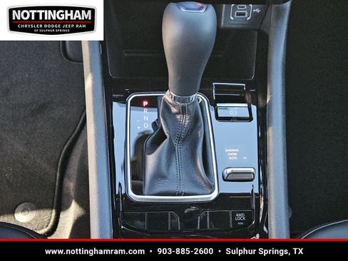 New 2026 Jeep Compass Latitude AWD/4WD image 12