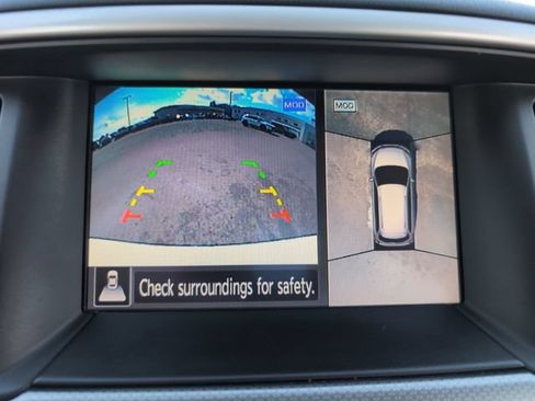 Used 2020 Nissan Pathfinder SL AWD/4WD image 28
