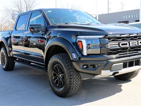 New 2025 Ford F150 Raptor image 4