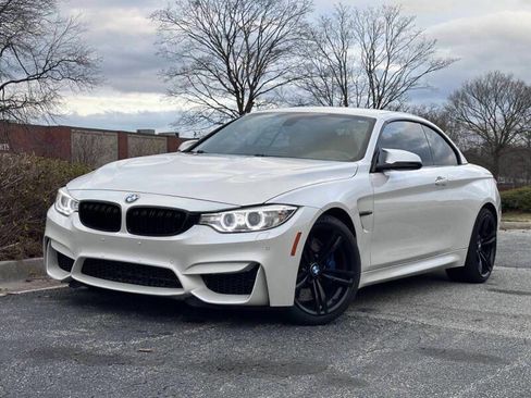 Used 2016 BMW M4 Convertible w/ Executive Package image 1