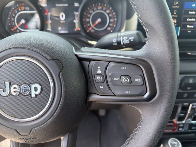 Used 2026 Jeep Gladiator Rubicon AWD/4WD image 24