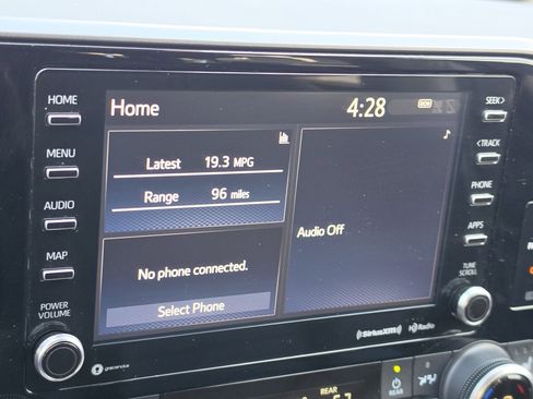 Used 2021 Toyota Highlander XLE AWD/4WD image 22