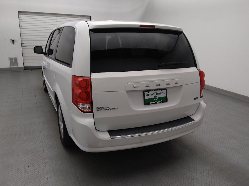 Used 2017 Dodge Grand Caravan SE FWD image 6