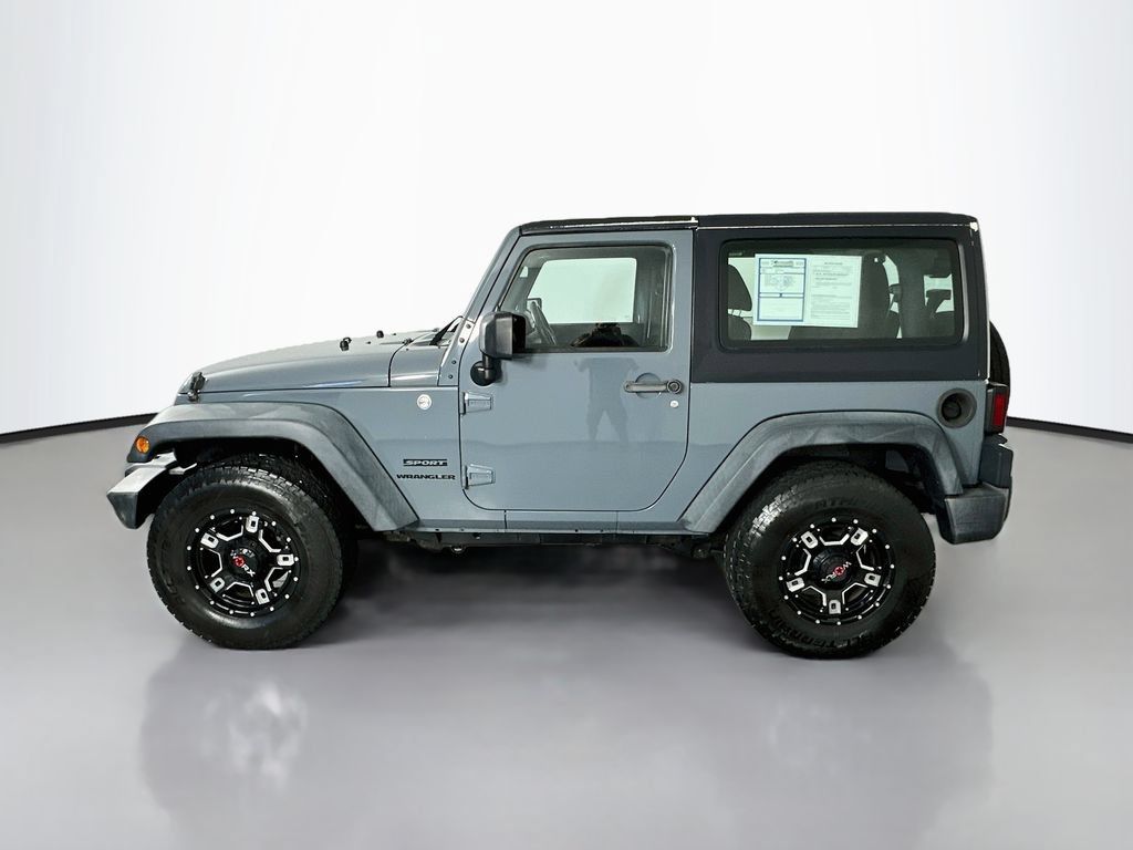 Used 2015 Jeep Wrangler Sport w/ Connectivity Group AWD/4WD image 4