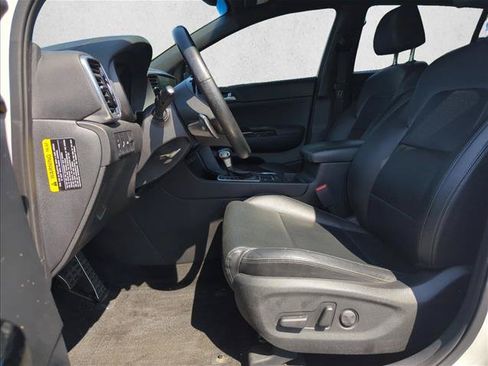 Used 2021 Kia Sportage S w/ S FWD Premium Package image 18