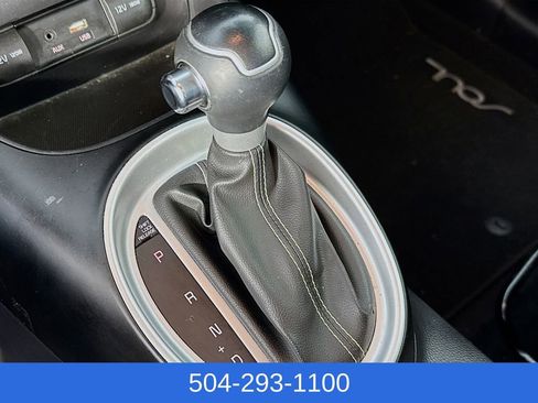 Used 2016 Kia Soul + image 16