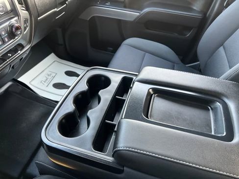 Used 2017 Chevrolet Silverado 2500 LT image 22