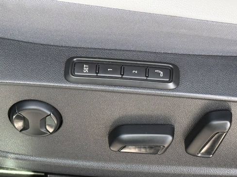 Used 2021 Volkswagen ID.4 1st Edition RWD image 10