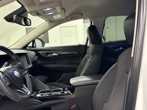 Used 2023 Buick Envision Preferred image 4