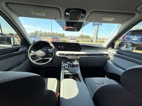 New 2025 Hyundai Palisade SE FWD image 13