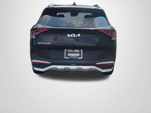 Used 2025 Kia Sportage EX w/ Premium Package FWD image 4