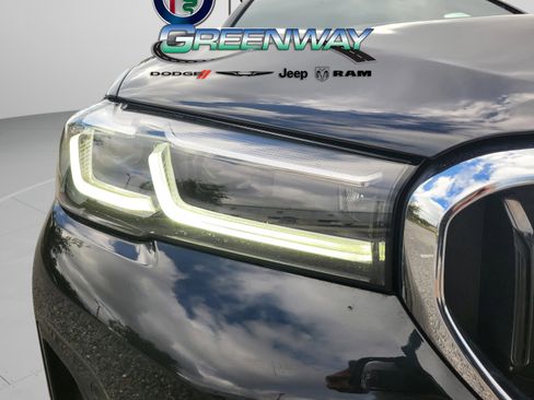 Used 2023 BMW 530i w/ Convenience Package image 14