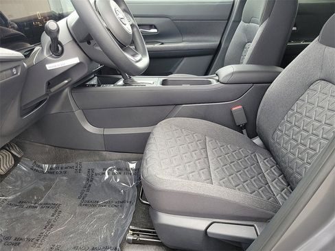 New 2026 Nissan Rogue S image 11