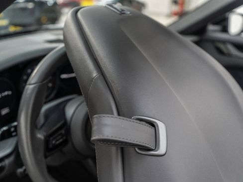 Used 2021 Porsche 911 Carrera 4S image 36