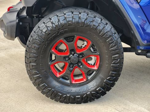 Used 2020 Jeep Wrangler Unlimited Rubicon AWD/4WD image 10