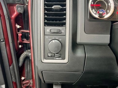 Used 2017 RAM 2500 Tradesman w/ Popular Equipment Group RWD image 13