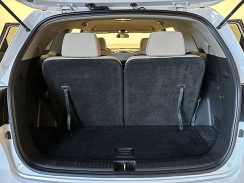 Used 2017 Kia Sorento LX image 22