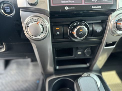 Used 2022 Toyota 4Runner TRD Sport AWD/4WD image 25