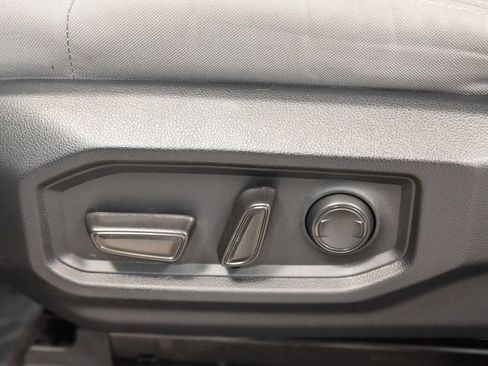 Used 2025 Toyota Tundra SR5 image 16