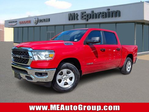 Used 2024 RAM 1500 Big Horn AWD/4WD image 1
