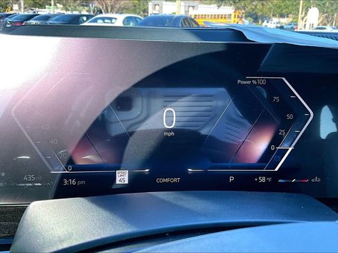 Certified 2026 BMW X5 xDrive40i w/ Climate Comfort Package image 12