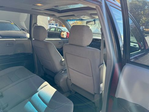 Used 2003 Toyota Highlander 4WD image 16