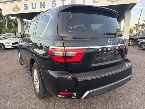 Used 2024 Nissan Armada SV AWD/4WD image 6
