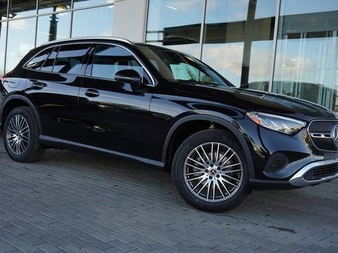 New 2026 Mercedes-Benz GLC 300 image 1